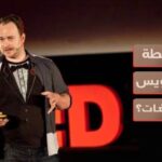 ما هي خطة بيني لويس لتعلم اللغات؟